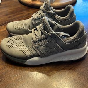 New Balance 247